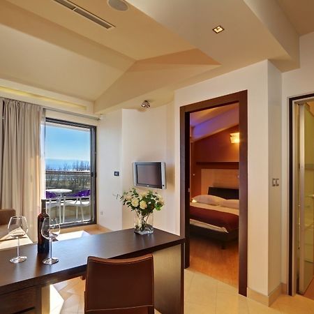 Hotel Diadem Omis Bilik gambar